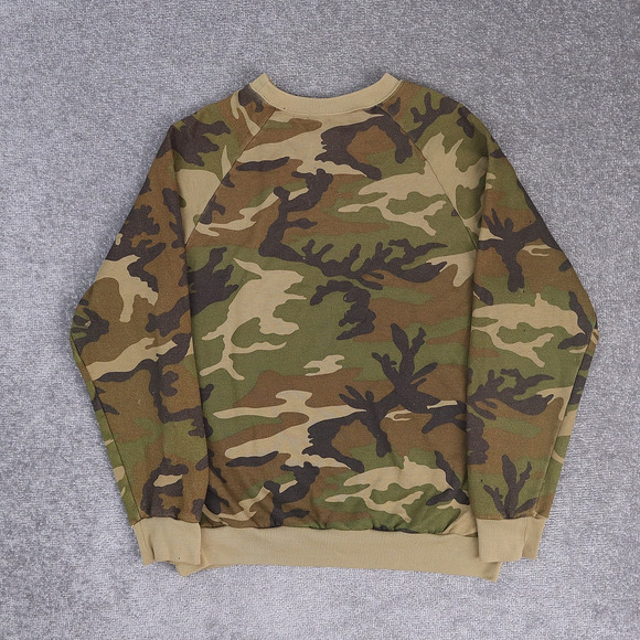 VTG Thrashed Duck Bay Camouflage XL Multicolor Long Sleeve Pullover Sweatshirt - Picture 1 of 16